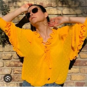 Anthropologie Peasant Top Swiss Dot Ruffle size XS Yellow ptp 19"